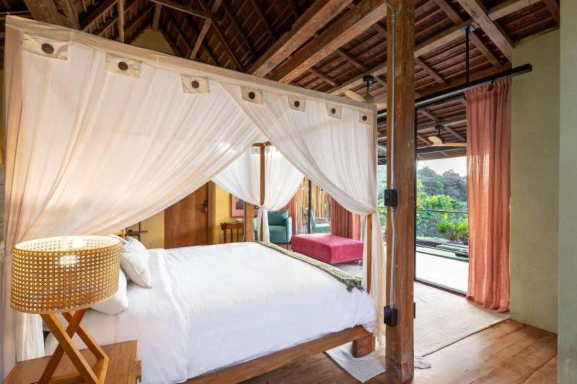 Sumba Lodge Manuel Antonio Buitenkant foto
